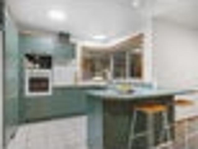 Expansive Family Home!