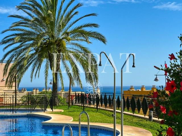 Expat Real Estate presenta este magnífico piso dúplex con vi. 168m² Almayate Bajo
