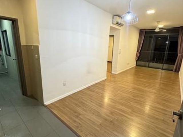 Experience comfortable living in this wellmaintained