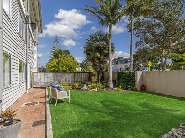 Apartment Living with own garden