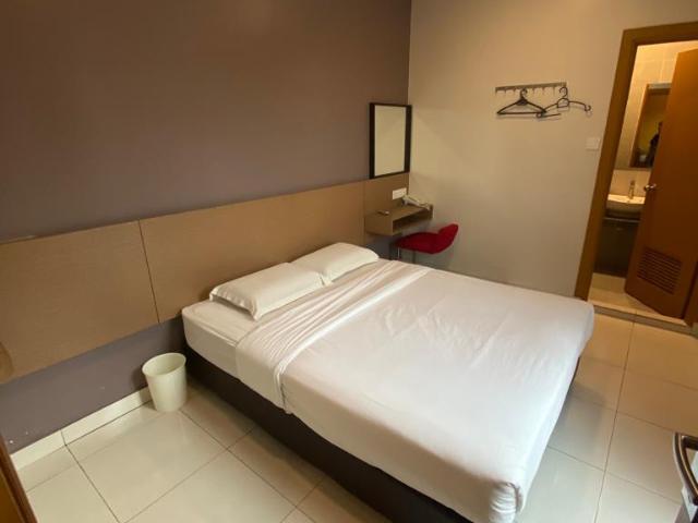 Experience Luxury Living at SS3, Petaling Jaya! ✨ Master Room with Zero Deposit ️
