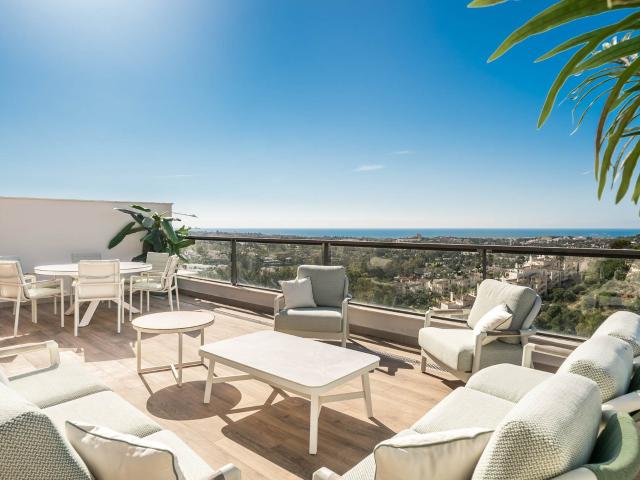 Experimente un estilo de vida elevado en este excepcional át. 186m² Marbella