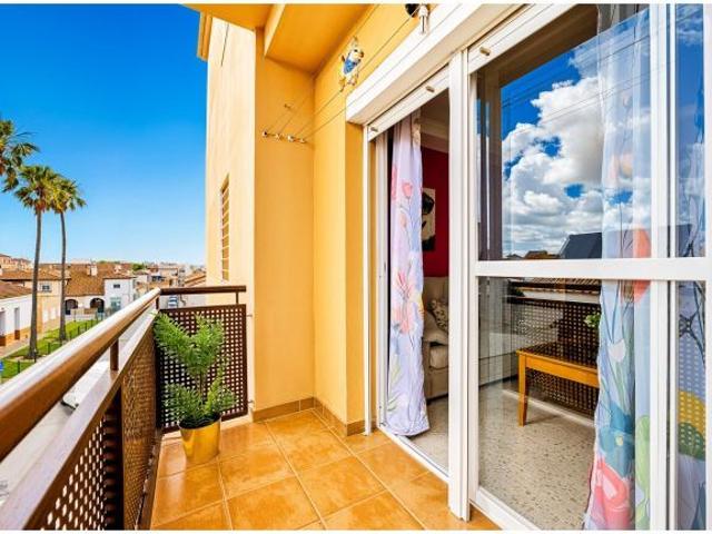 EXPLENDIDA VIVIENDA CON GARAJE Y TRASTERO