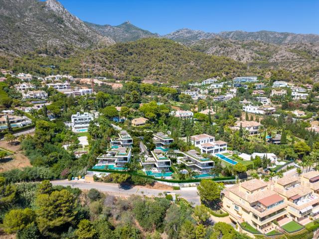 Explore una nueva promoción de sólo 5 villas exclusivas en l. 1335m² Marbella