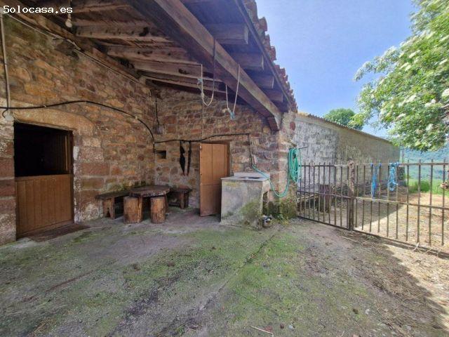 Explotación ganadera de media montaña en Cieza, Cantabria