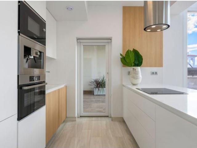 Exquisita Villa con Piscina Privada y Jardín en Ciudad Quesada