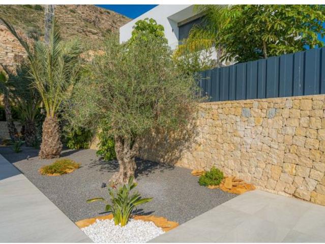 ? Exquisita villa con piscina privada y vistas panorámicas en Sierra Cortina?✨