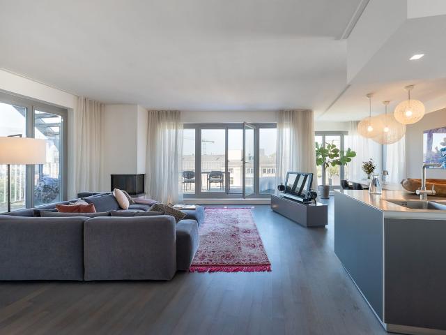 Exquisite Berlin City Center Penthouse: Luxury, Location, and Views Berlin Amsterdam Apartments for Rent