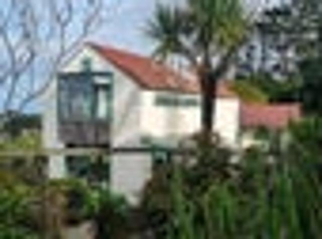 Exquisite Home On One Hectare Lifestyle