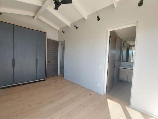 Exquisite property that now comes with a car baught in month of october!
