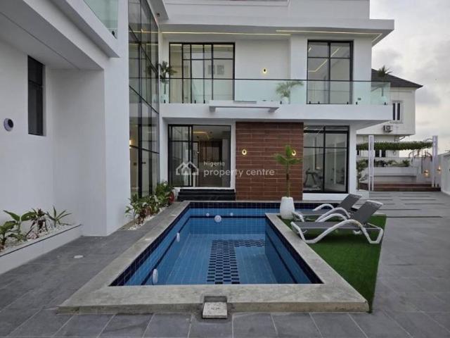 Exquisitely Detailed 5 Bedroom Fully Detached Automated Home