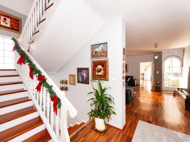 Exquisites Einfamilienhaus in Sonniger Ruhelage von Thal bei Graz 440 m² Gesamtfläche!
