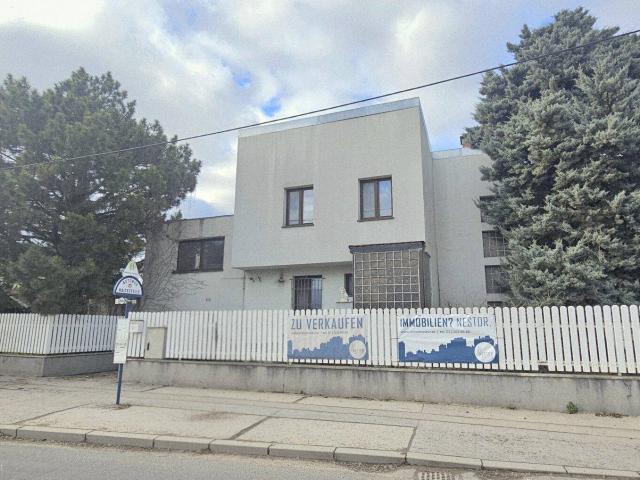 Exquisites Einfamilienhaus mit Indoor Pool Vorbereitung – großzügiges Wohnen in Toplage