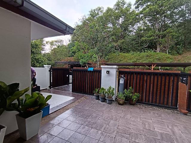 Extend Corner Facing Open Taman Nusa Subang U5 Shah Alam 5 Rooms