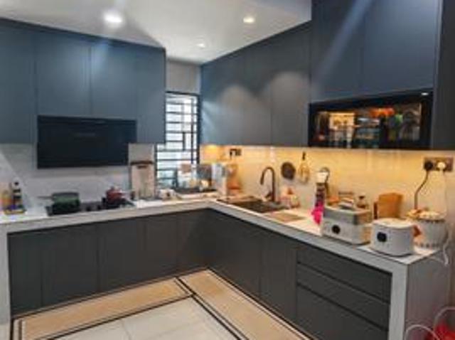 Extend Kitchen Cantik Siap Cabinet Rumah 2 Storey Kota Warisan KLIA