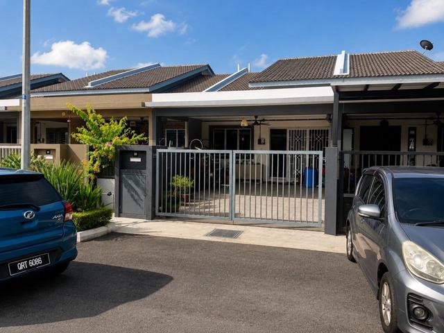EXTEND KITCHENSingle Storey Terrace Tmn Warisan Hijauan Kota Warisan