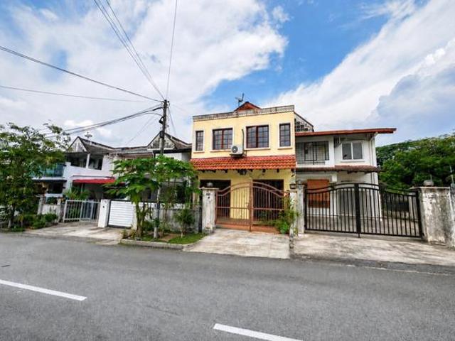 Extended 18x55 2 Storey House Bumi Lot Bandar Menjalara Kepong