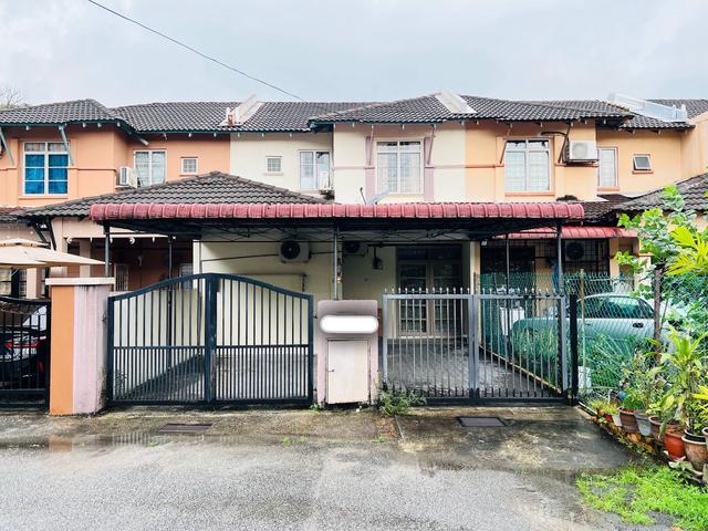 EXTENDED 2 Storey USJ 1 Terrace UEP Subang Jaya
