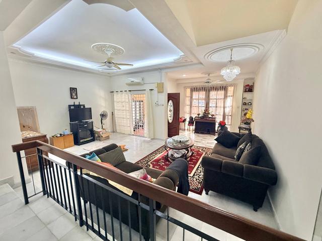 22X85 RENOVATED Double Storey Jalan Kubah Bukit Jelutong Shah Alam
