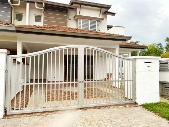 EXTENDED 3500 SQFT 2 Storey CORNER LOT Sunway Alam Suria U10
