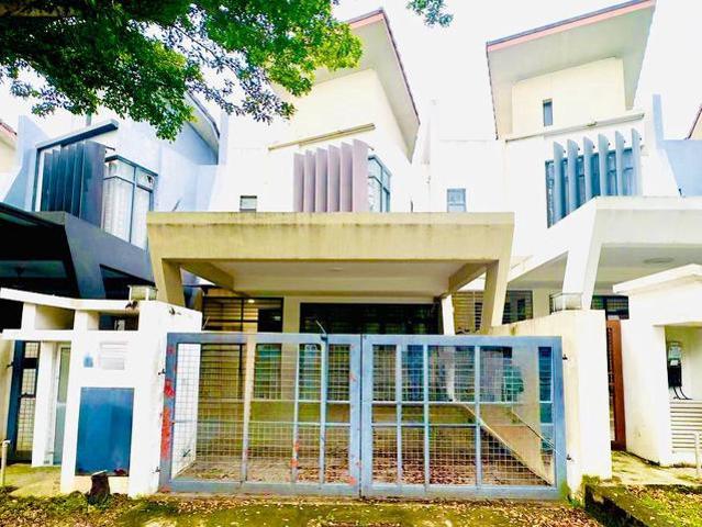 Extended Double Storey Laman Glenmarie Shah Alam Big Land 22x80