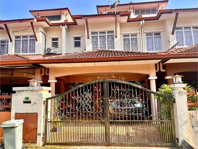 Extended Double Storey Terrace Taman Tropika Sg Tangkas Kajang