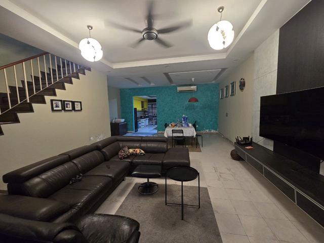 EXTENDED KITCHEN 2Storey Terrace Jalan Dividen Seksyen 23 Shah Alam