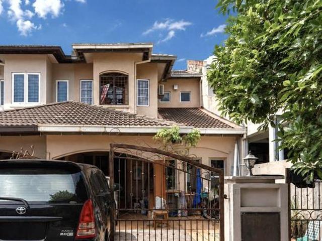 EXTENDED KITCHEN 4R4B 22x75 Double Storey USJ 11 Subang Jaya