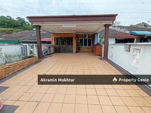 EXTENDED & RENOVATED | Single Storey di Taman Desa Vista, Salak Tinggi