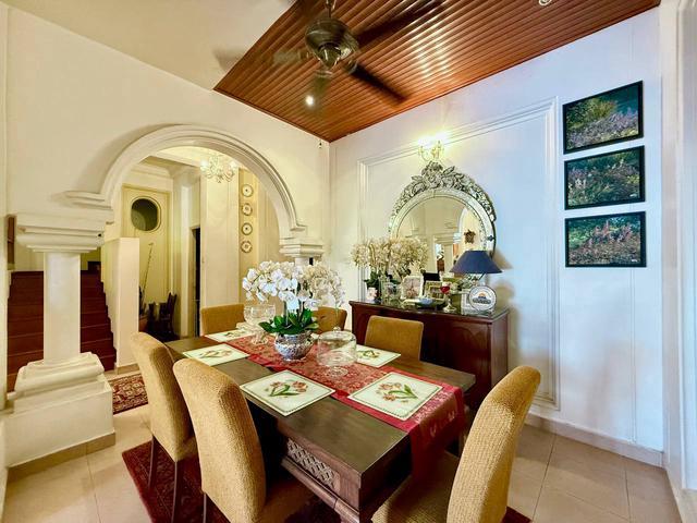 EXTENDED SUPERB INTERIOR 25 Storey Terrace Seksyen 7 Shah Alam