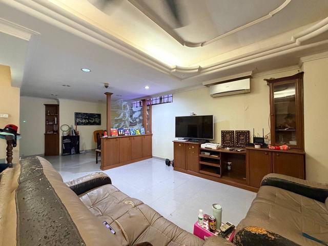 EXTENDEDENDLOT Double Storey Ampang Hilir Selangor For Sale