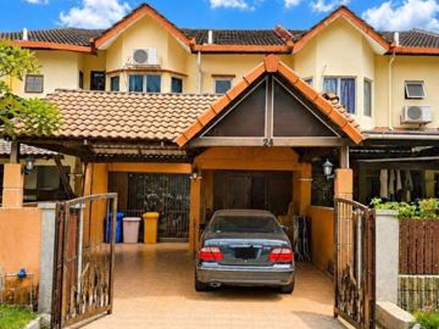 EXTENDEDSeksyen 8 Terrace Double Storey for Sale