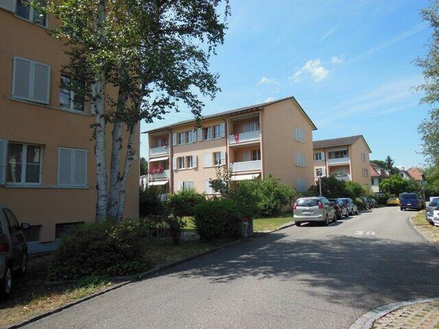 Exterior parking for rent in Münchenstein Ref 4921.25.0006 | dreamo. Ch