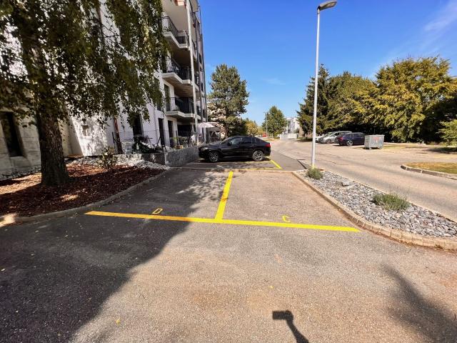 Exterior parking for rent in Romont FR Ref 3037.50.0000 | dreamo. Ch