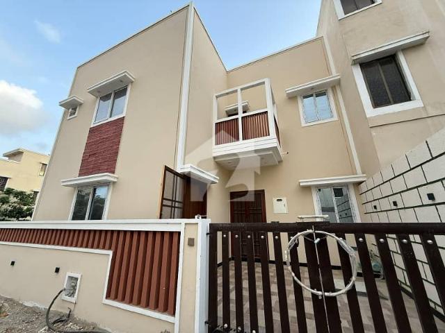 Extra Land Bungalow Available For Sale 120 Sq. Yards 133 Sq. Yards Block D