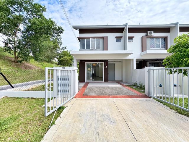 EXTRA LAND END LOT 2 Storey House Greenwoods Cendana Salak Perdana