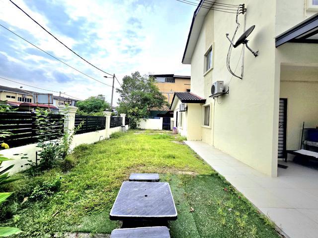 EXTRA LAND 15 FEET CORNER LOT Double Storey Taman Cempaka Ampang