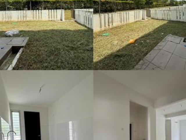 Extra land 2storey house for sale