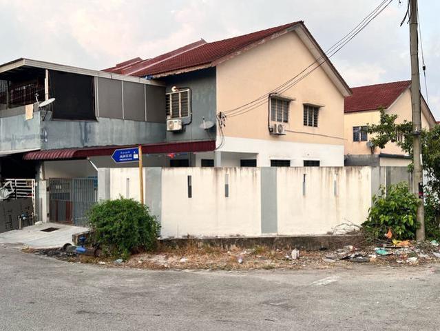 Extra LandGround Floor Corner Townhouse Desa Coalfields Sungai Buloh