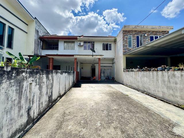 Extra Parking 2Storey Terrace Taman Bukit Cheras