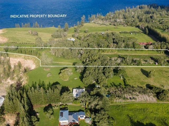 Extraordinary Rare Clifftop 10 Acre Property