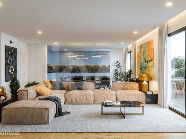 EXTRAORDINARIO APARTAMENTO T3 NOVO, VARANDA 7,20 M2, LUGAR DE GARAGEM