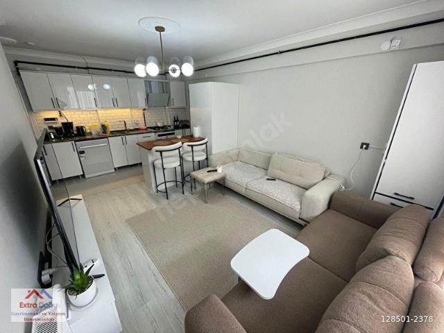 EXTRAHÜREL MAHALLESİNDE FUL YAPILI MASRAFSIZ 3.KATTA 1+1 DAİRE