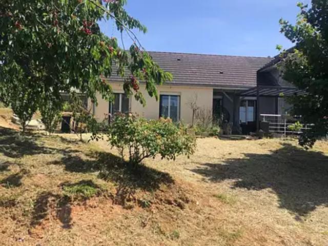 Eyburie 19140 Achat / Vente maison 5 pièces t5