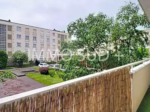 Eybens 38320 Achat / Vente appartement 2 pièces t2 au dernier étage balcon