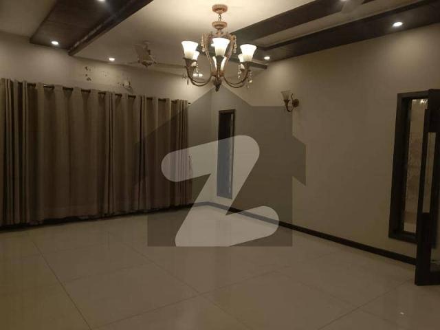 Eye Catching 1 Kanal Upper Portion in DHA Phase 5 Lower & Back Section, Marble Flooring, Modern Kitchen & Lounges, Spacious Drawing & Dining, Easy Access & Flawless Surroundings Reasonable Rent 175K!