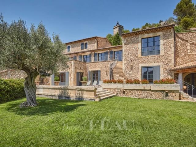 Eygalières Maison en coeur de village