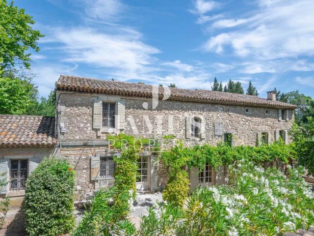 Eygalières Vente Maison 13