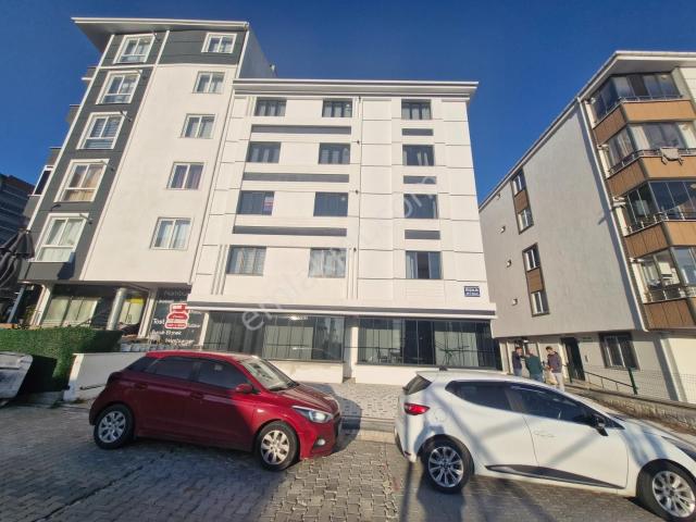 Şeyhsinan Mahallesinde Belediye Park Yanı 1+1 Kiralık Daire
