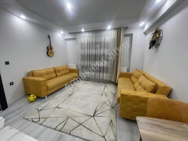 Şeyhsinan'da Kıvanç Bölgesinde Y.giriş 2+1 İskanlı Satılık Daire